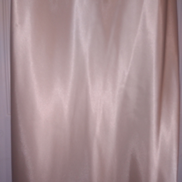 Dress - Picture 11 of 14